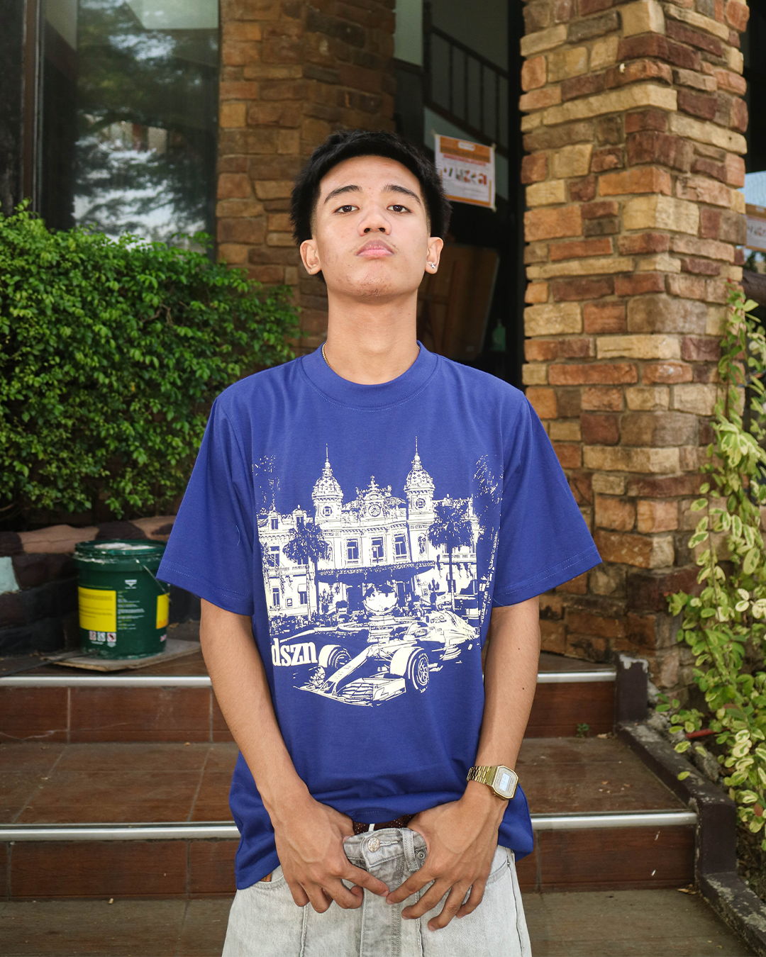 'Casino' Classic Fit Tee (Blue)